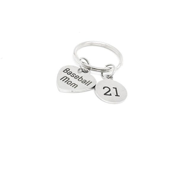Baseball Mom With Personalized Number Keychain, Heart Charm 19mm Sports Mom Gift Baseball Fan Jewelry Mothers Day Birthday Team Spirit