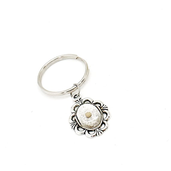 Oval Mustard Seed Keychain, Mustard Seed Faith Gift, Mustard Seed Charm, Keychain Gift, Faith Keychain, Matthew 17 20 Keychain