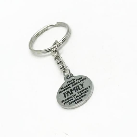 Family Words Charm Key Chain, Family Reunion Gift, Family Christmas Gifts, Mom Gift, Dad Gift, Wedding Gifts, New Family, Blended Family