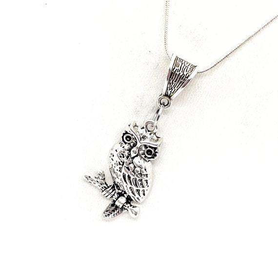 Owl Necklace, Owl Lover Gift, Smart Friend Gift, Smarty, Owl Pendant, Owl Charm, Gift For Her, Graduation Gift, Going To College Gift