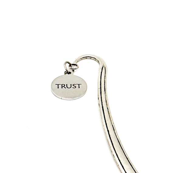Trust Bookmark, Trust Word, Planner Bookmark, Encouraging Bookmark, Power Words Gift, Reader Gift, Gift For Her, Gift For Him, Hook Bookmark
