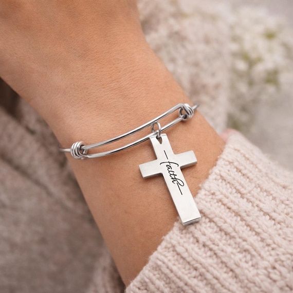Faith Cross Charm Bracelet
