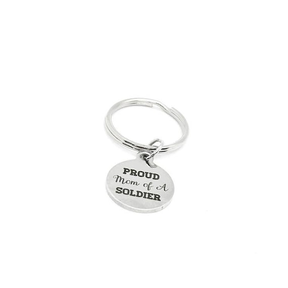 Proud Mom Of A Soldier Stainless Steel Keychain, Military Family Gift Army Mom Support Key Ring Round 19mm Charm