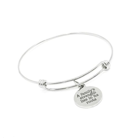 A Family's Strength Lies In Its Roots Stainless Steel Bracelet 19mm Charm Adjustable Bangle Inspirational Family Jewelry Gift Reunion Gifts