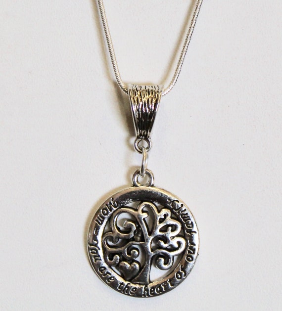 Mom You Are The Heart Of Our Family Pendant Necklace, Gift for Mom, Family Tree, Mothers Day Gift, Valentine Gift For Mom