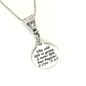 Christliche Halskette, das alte Leben ist verschwunden, ein neues Leben hat begonnen, christlicher Schmuck, christliche Geschenke, Bibel-Vers-Halskette, Taufe-Halskette
