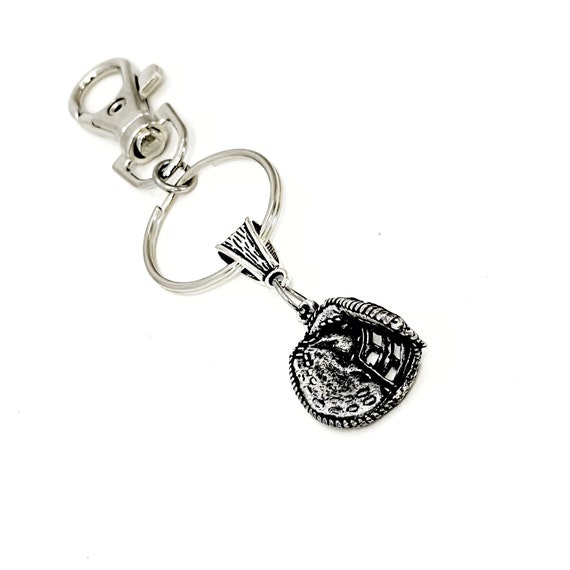 Softball Catcher Keychain, Baseball Catcher Keychain, Catcher Mom Gifts, Catcher Gifts, Son Gift, Daughter Gift, Wife Gift, Clip On Keychain