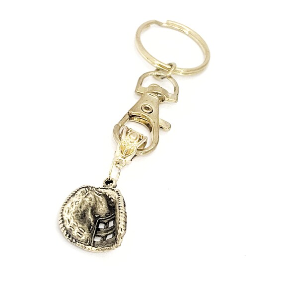 Softball Catcher Mitt Keychain, Baseball Catcher Keychain, Catcher Mom Gift, Catchers Mitt Charm, Charm Keychain, Student Athlete Gift