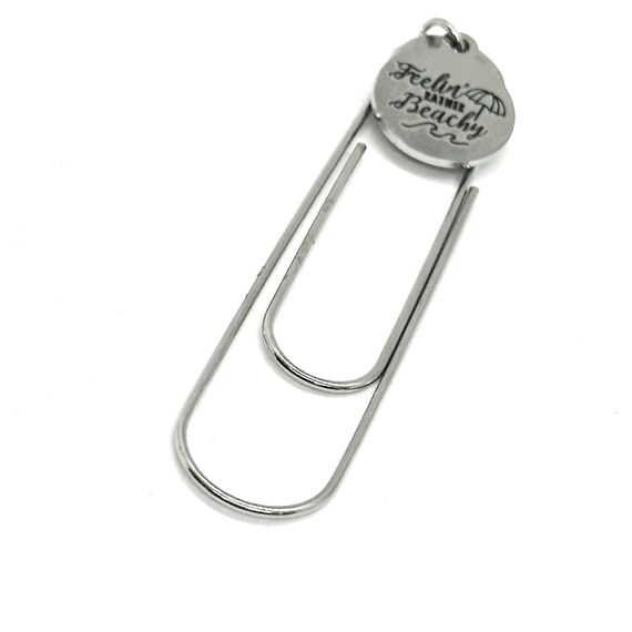 Feelin Rather Beachy Charm Bookmark, Paperclip Bookmark, Reader Gift, Book Lover, Novel Lover, Gift For Her, Gift For Him, Beach Trip Gifts