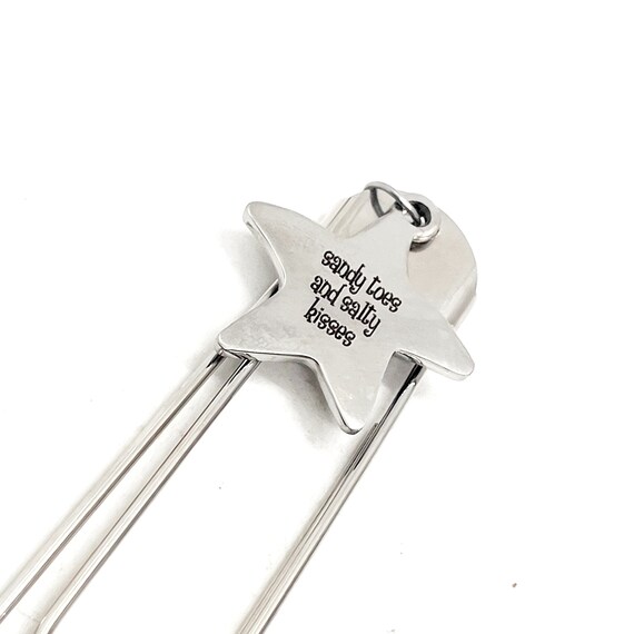 Beach Lover Gift, Sandy Toes And Salty Kisses Bookmark, Beach Reading Gift, Reader Gift, Starfish Charm, Charm Bookmark, Paperclip Bookmark