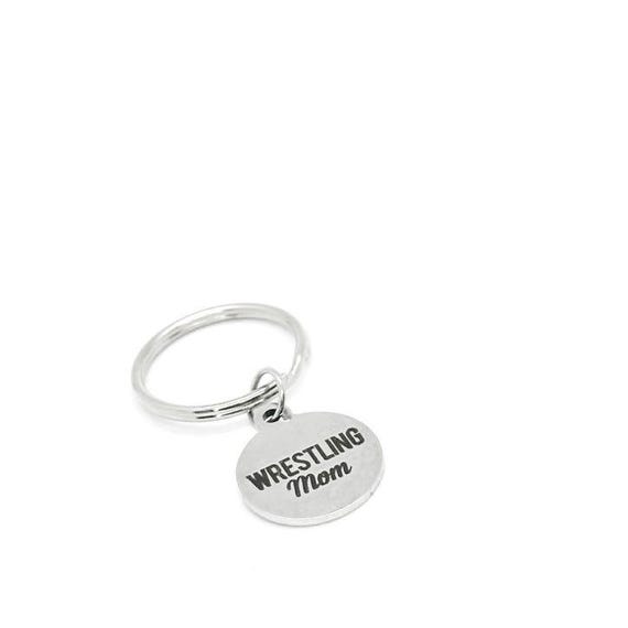 Wrestling Mom Stainless Steel Keychain Sports Mom Gift Athlete Supporter Key Ring Team Spirit Accessory Round 19mm Charm