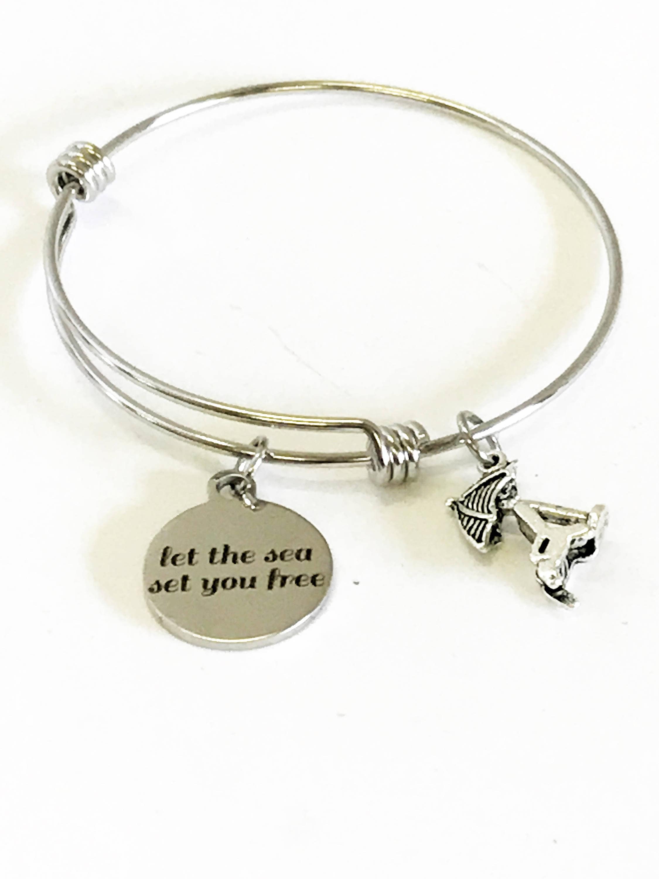 girls weekend trip gifts