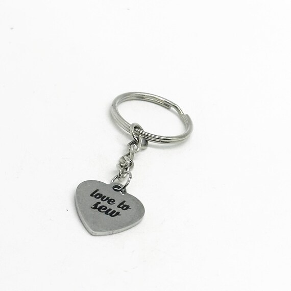 Love To Sew Charm Key Chain, Sewing Club, Sewing Circle, Sewing Group, Friend Gift, Wife, Daughter, Mom, Grandma, Seamstress Gift