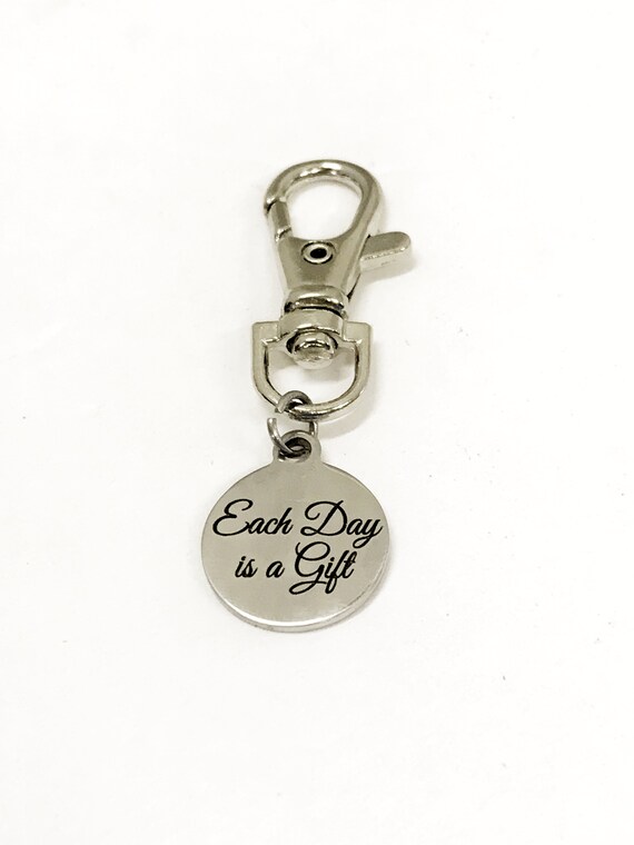 Purse Charm, Each Day Is A Gift Charm, Recovery Charm, Planner Charm, Bag Charm, Encouraging Bag Tag, Tag Key Charm, Purse Tag, Purse Clip