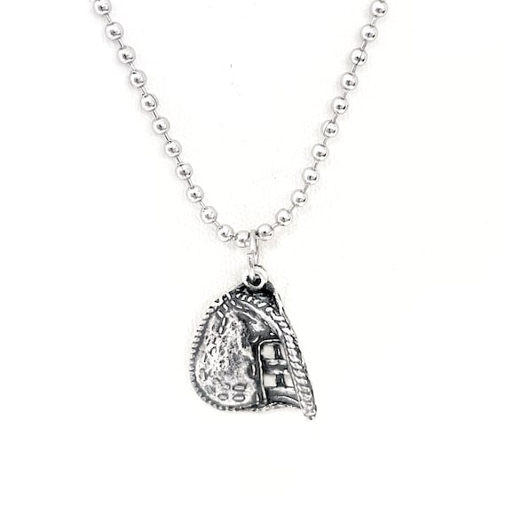 Softball Catcher Mitt Necklace, Softball Player Gift, Softball Catcher Mom, Softball Coach Gift, Softball Necklace Gift, Gift For Her