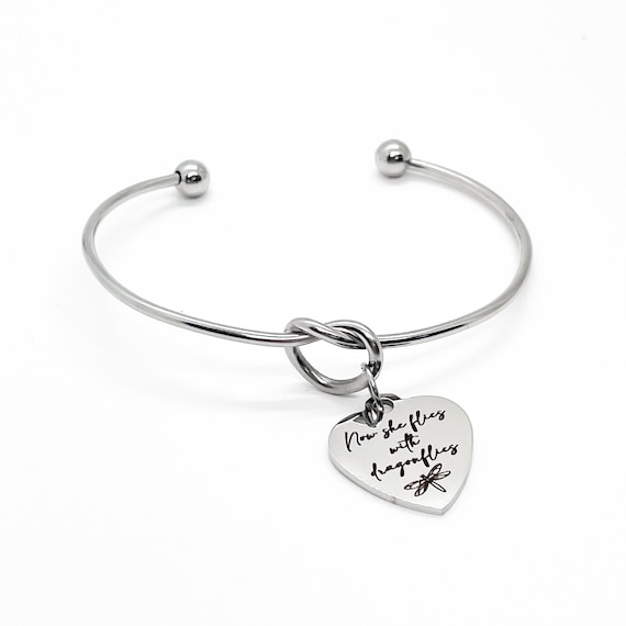 Memorial Gift, Now She Flies With Dragonflies Charm Bracelet, Remembering Her, Remembering Mom, Loss Of Mom Gift, Loss Of Sister