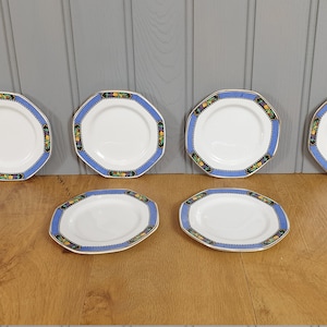 Aset of six 1930s Solian Ware sandwich or fruit plates by Soho Pottery.