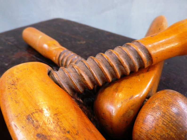 treen wooden shoe lasts shoe tree A pair of antique Watts/' Patent Shoe Stretchers