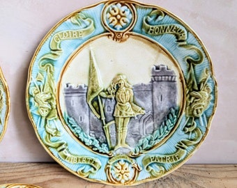 Antique French Majolica Plates - Antique Hand Painted &#39;Joan of Arc&#39; Decorative Plates C1900