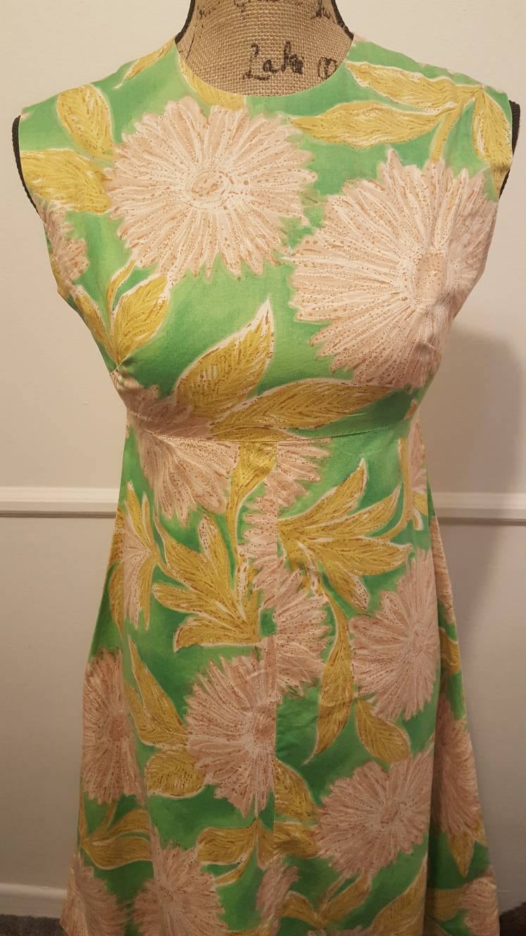 1960s Beautiful Green Flower A-line Dress Small - Etsy