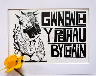 Gwnewch y pethau bychain’ - Torlun Leino/Lino Print