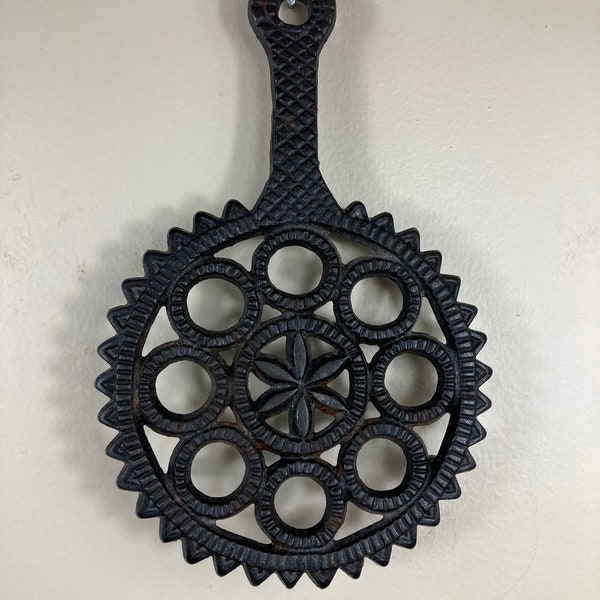 Wilton Cast Iron Trivet