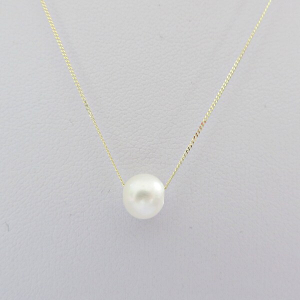 Freshwater pearl necklace, Single pearl necklace, 3 pearl necklace, 9ct gold pearl necklace, Floating pearl necklace, Made in the UK,