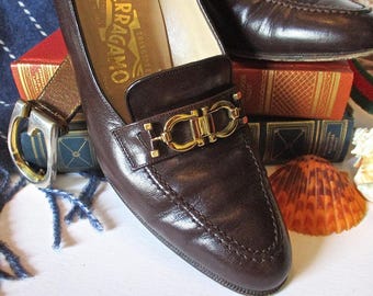 Ferragamo Classic Brown Pumps Size 8B
