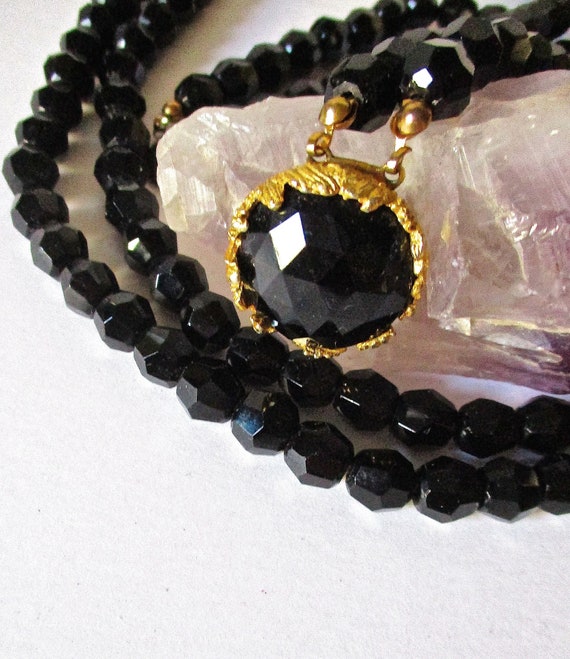 Jet Black Faceted Glass Beaded Necklace Vintage 19