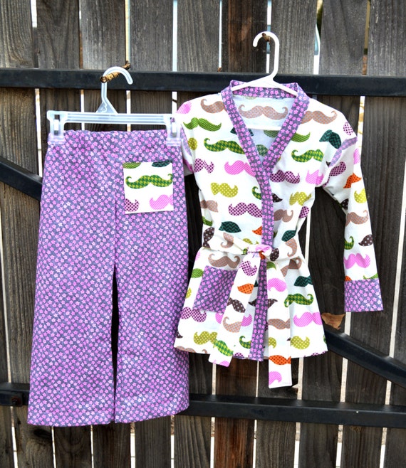 Items similar to Size 4T Hospital Pajama Set Robe Pants Children Girl