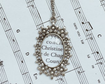 Customizable "The Phantom of the Opera" book page necklace (silver version)