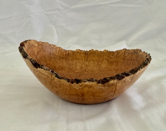 Wooden burl bowl, Brown Mallee Burl bowl. A large stunning burl bowl rich in colour and character, beautiful show piece in the home.