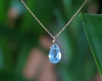 Blue Aquamarine 14k Gold Pendant Necklace