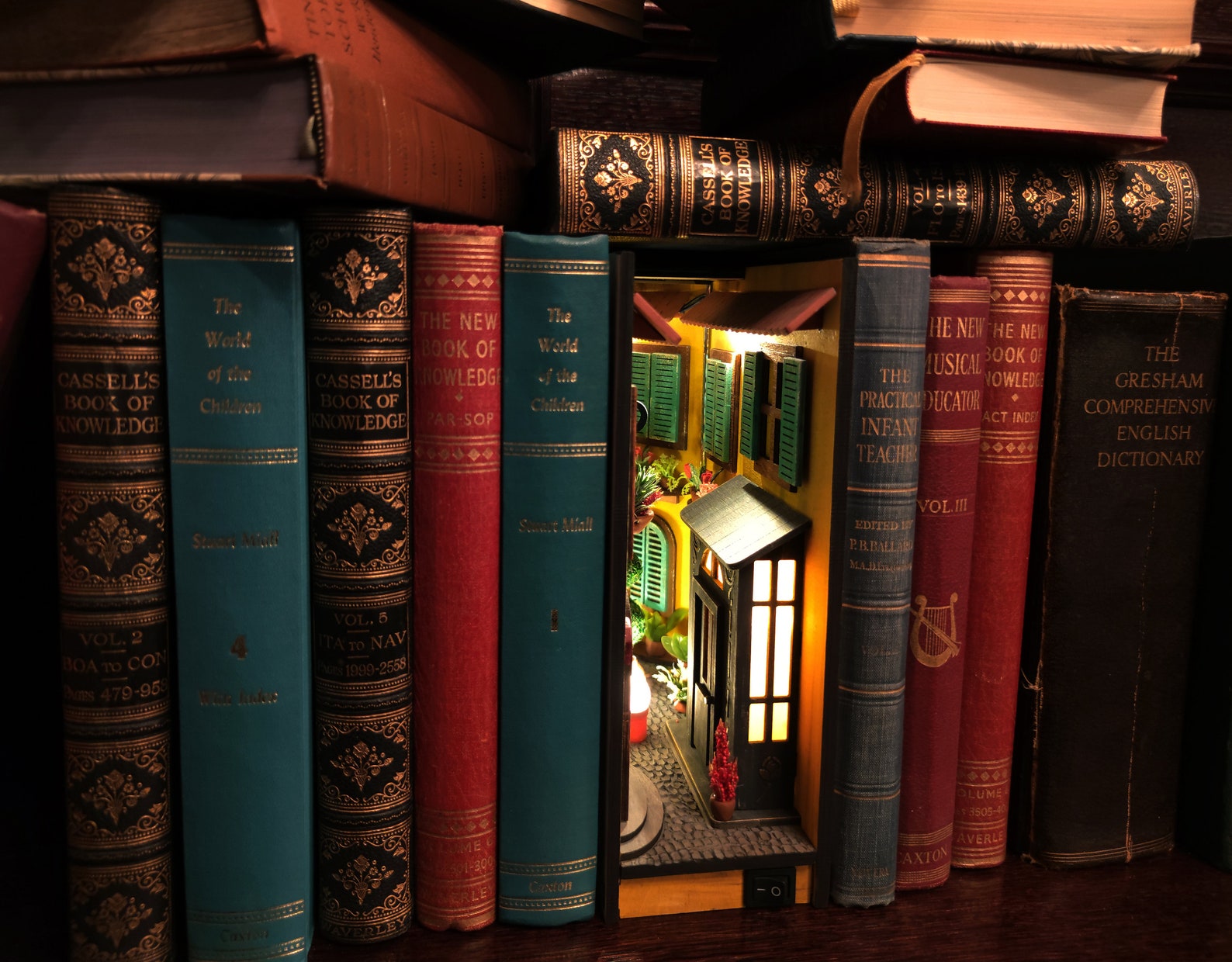 Book Nook Shelf Insert Italy Street Booknook Bookshelf art Etsy