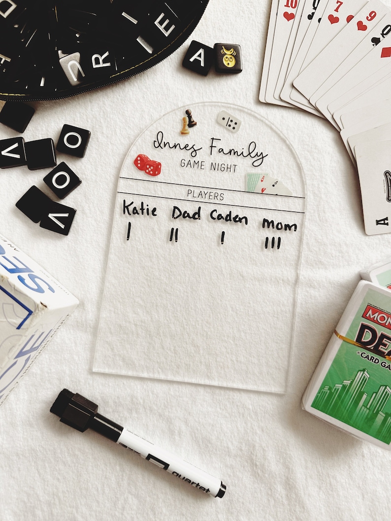 Family game night score tracker, personalized game night score card image 1