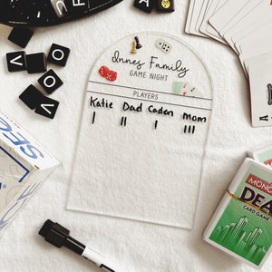 Family game night score tracker, personalized game night score card image 2