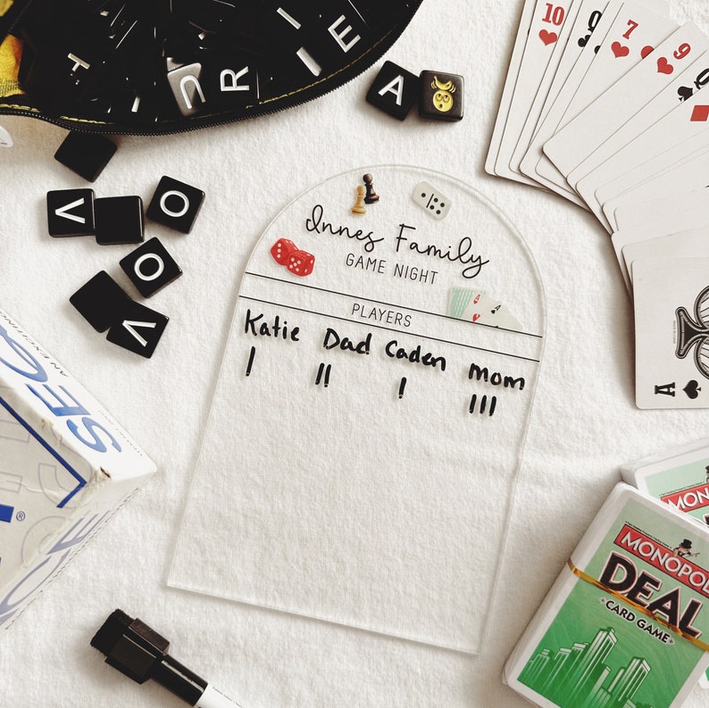 Family game night score tracker, personalized game night score card image 5