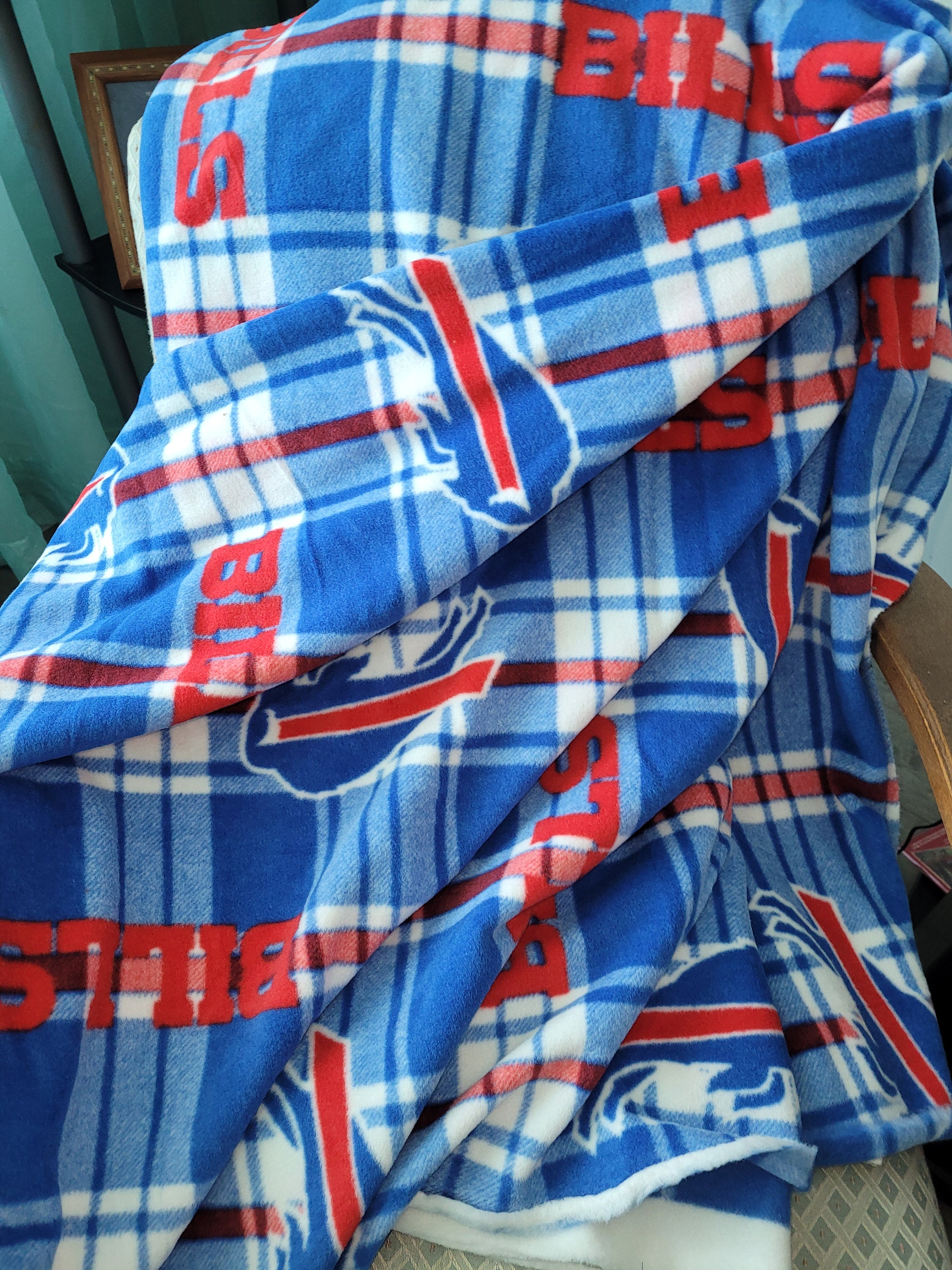 Buffalo Bills Fleece Fabric 60 Wide Sold by the Yard Make Your Own No  Sewing Blankets Scarves, Pillows, 