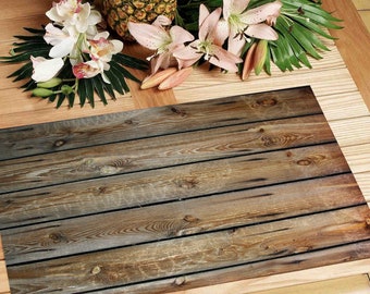 Laminated placemat wood planks