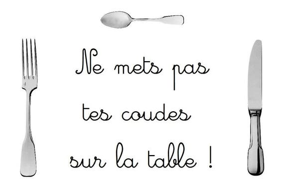 Humorous plasticized table set don/'t talk full mouth