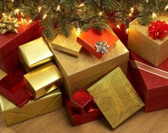 Laminated placemat Christmas presents