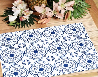 Laminated blue tiles placemat 2