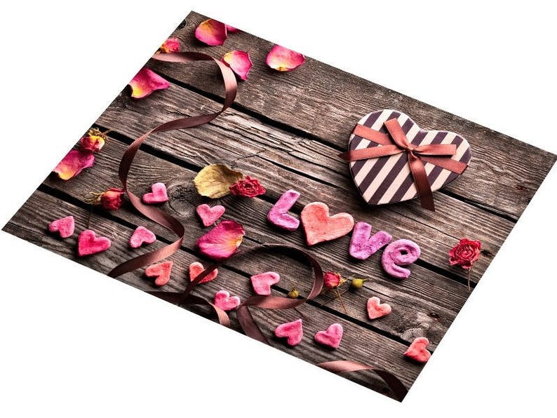 Original plastic placemat Valentine's Day Heart on wooden planks image 3