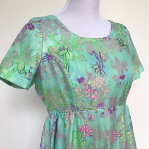 Dreamy Vintage Sea-foam Green Floral Formal | 60s Women’s Dress | Large 12