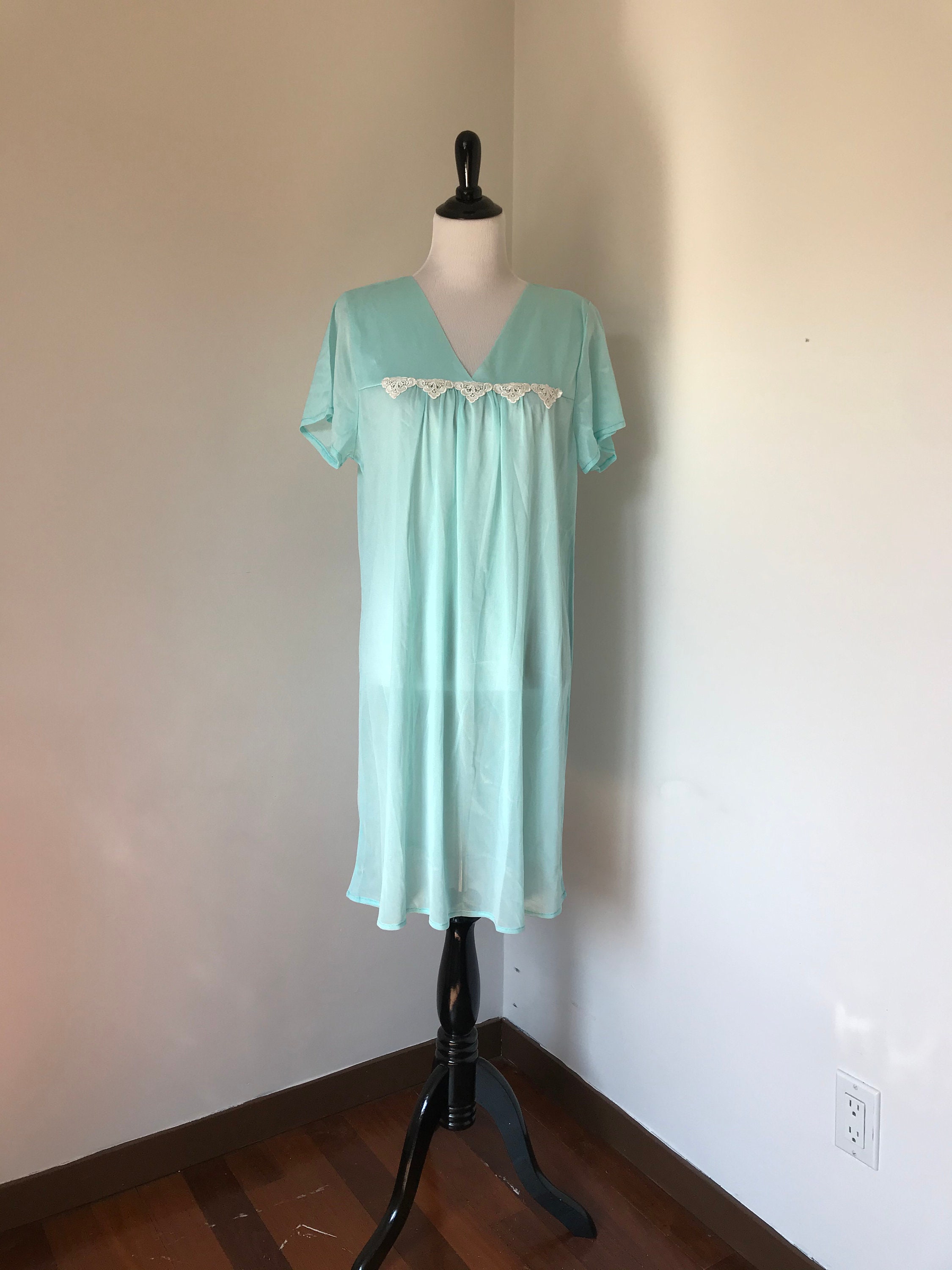 M/L Vintage Blair Nightgown Short sleeve Mint Green Robins | Etsy