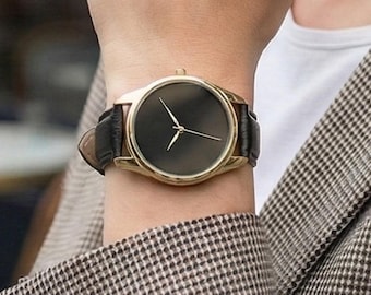 Zwart minimalistisch dameshorloge, gouden kast, veganistische leren band damesmodehorloge, klassiek cadeau voor haar, elegante dresswatch, ethisch horloge