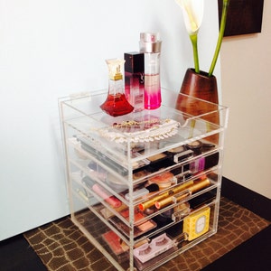 Clear Acrylic Makeup Organizer Beauty Cube image 6