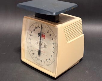 Vintage Hanson Model 40 Utility Scale – Mid-Century Industrial Kitchen Scale – 25 lbs Capacity