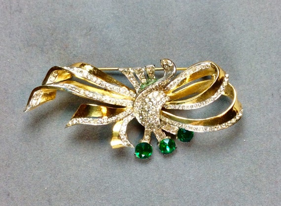 COROCRAFT Vintage Sterling Designer Bow Pin