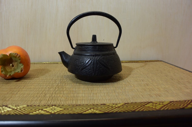Vintage Japanese Tetsubin Cast Iron Teapot Black Color Bamboo Etsy